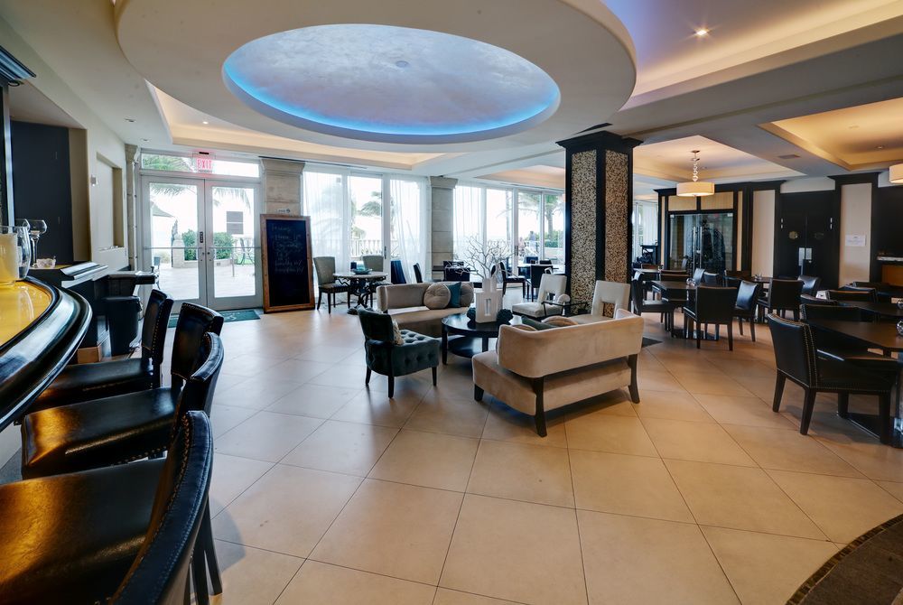 The Sea Lord Hotel & Suites (Adults Only) Lauderdale-by-the-Sea Εξωτερικό φωτογραφία