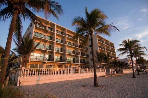 The Sea Lord Hotel & Suites (Adults Only) Lauderdale-by-the-Sea Εξωτερικό φωτογραφία